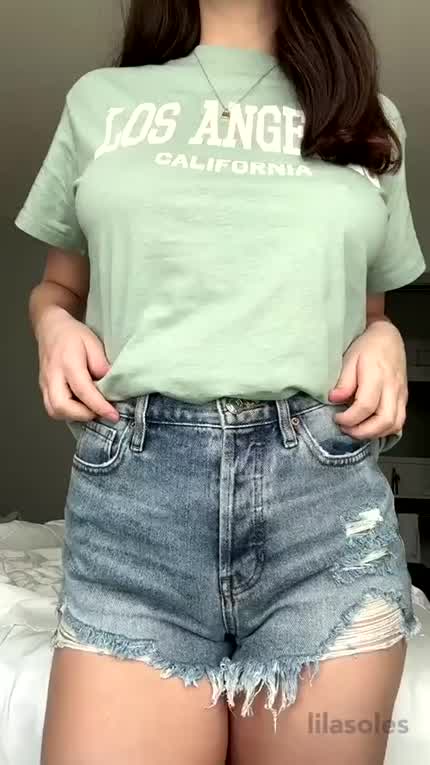 I think most people are surprised that my boobs are natural 🙈