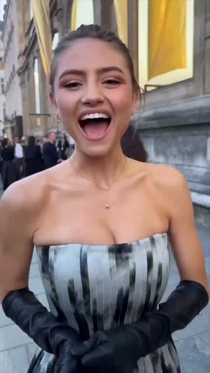 Leni | Christian Dior Show at Paris Fashion Week | September 2023