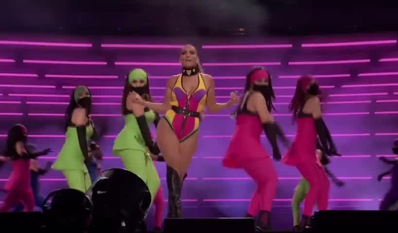 Performing “Ain’t Your Mama” at the Global Citizen Vax Concert [May 2021] 