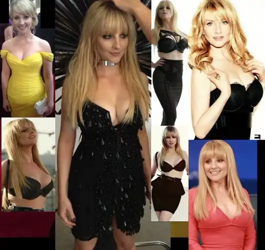 Amazing cleavage