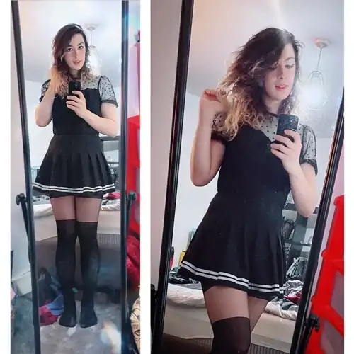 Figured out this outfit yesterday and ahhh I love it 😻 Also I’m at nearly 17 months HRT. Where does the time go?!