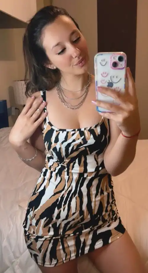 I hope you like this selfie of me 🙈