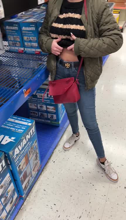 I don’t know why I made this face, just focus on my tits lol