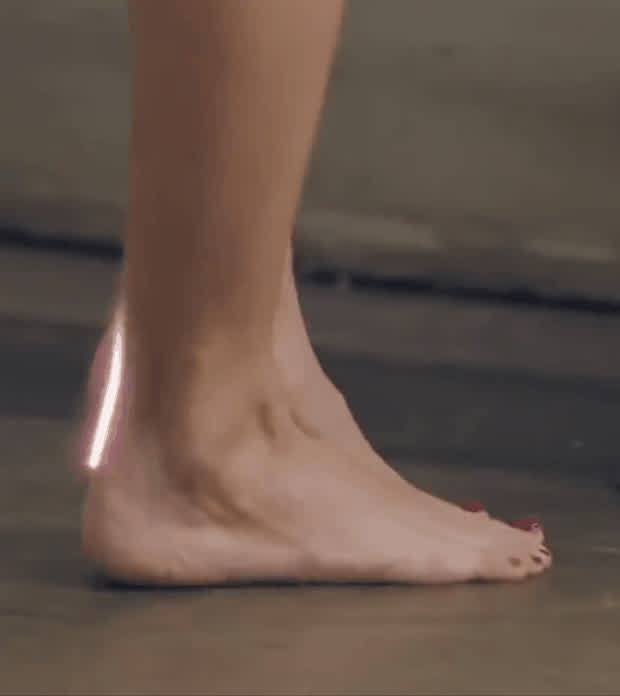 Alison Brie