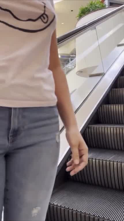 Taking my titties out in the middle of the mall was one of my riskiest flashes ever, so many people around, such a turn on…