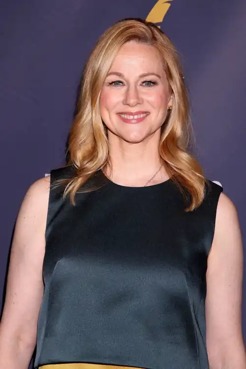 Laura Linney, 60