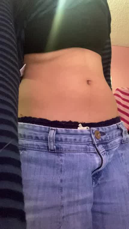 Do you like my face or body the most? I can’t decide :)