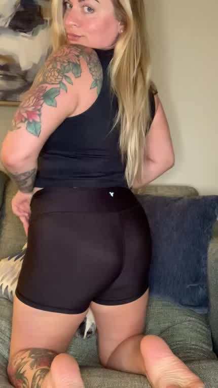 Selling my sweaty workout panties, cum get a taste[us]