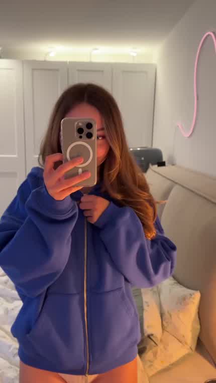 My sweatshirt hides a treasure for you