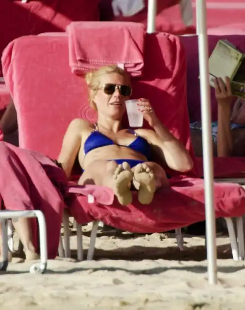 Gwyneth's sandy soles