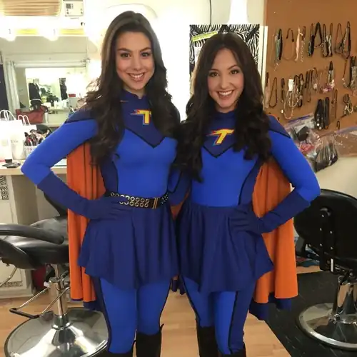 Thundemans super suit with Kira Kosarin