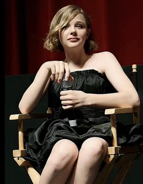 Beautiful Chloe 