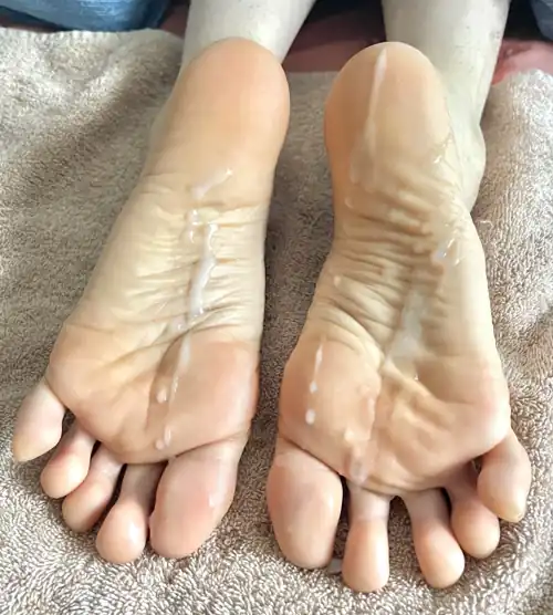 Cum on gf’s soles