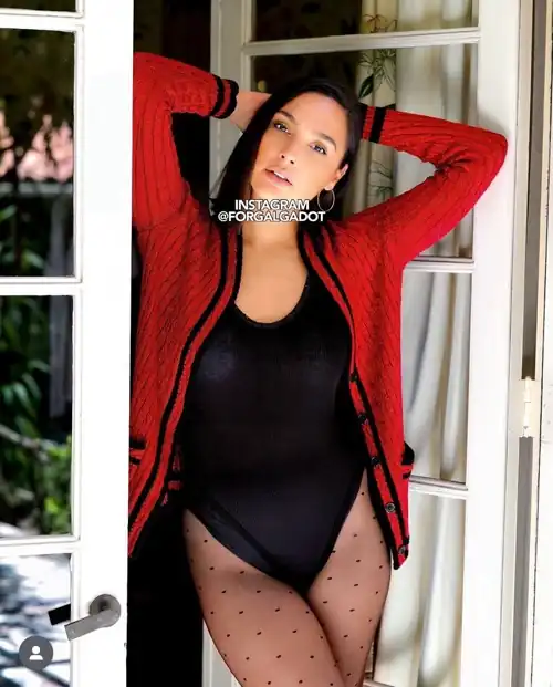 Another day worshiping Gal ❤️❤️❤️ Dm me 