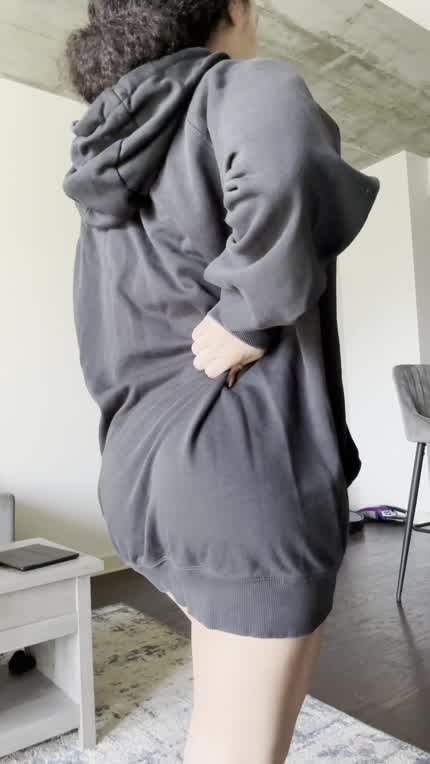 Making clothes disappear is my favourite magic trick 🪄