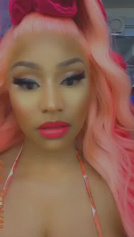 Nicki | Bikini top | August 2023 