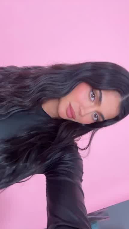 Kylie Recent Vid
