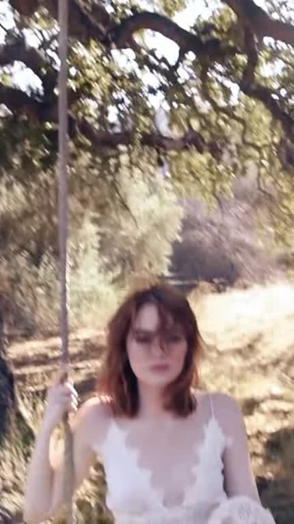 emma stone was so hot in this photoshoot