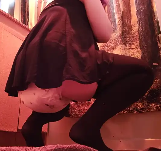 I love wearing dips under my skirts and dresses x3 
