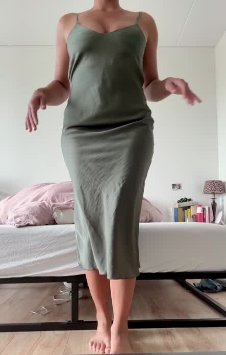 Would you take me out wearing this? 😇