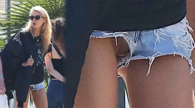 Stella Maxwell's oops moment