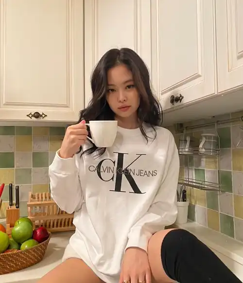 200902 Jennie IG Update