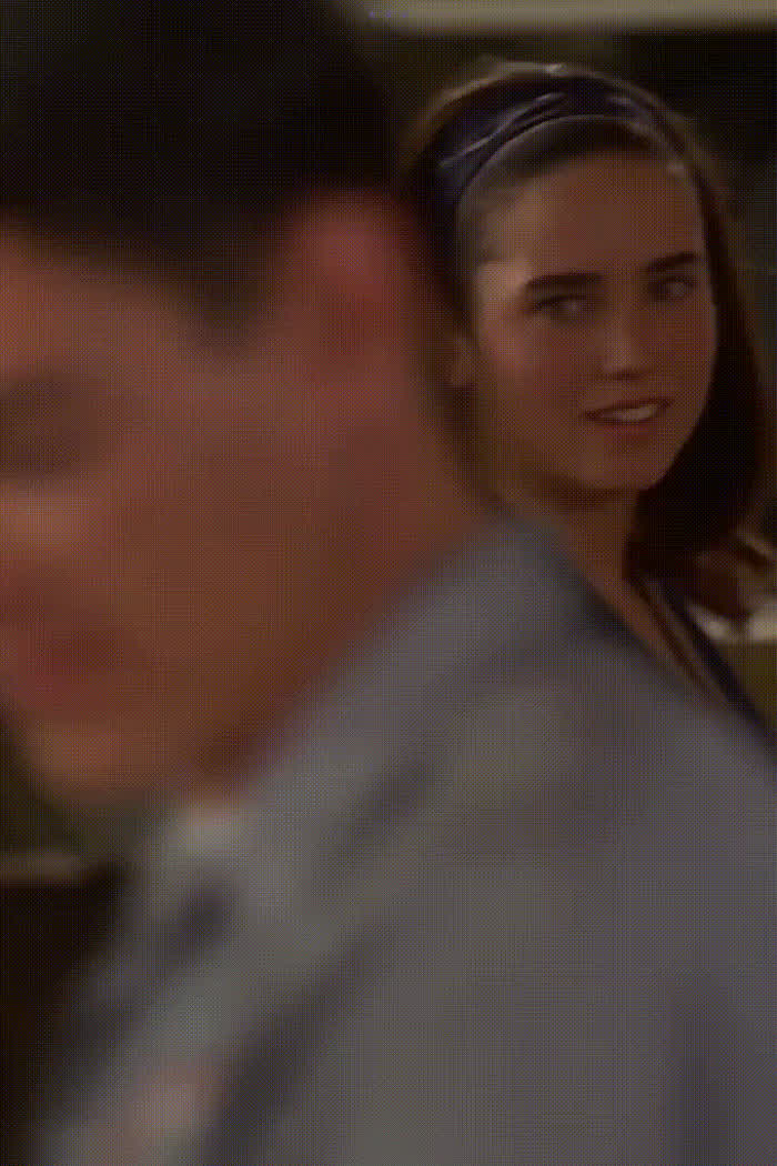 Jennifer Connelly in 'Inventing the Abbotts'