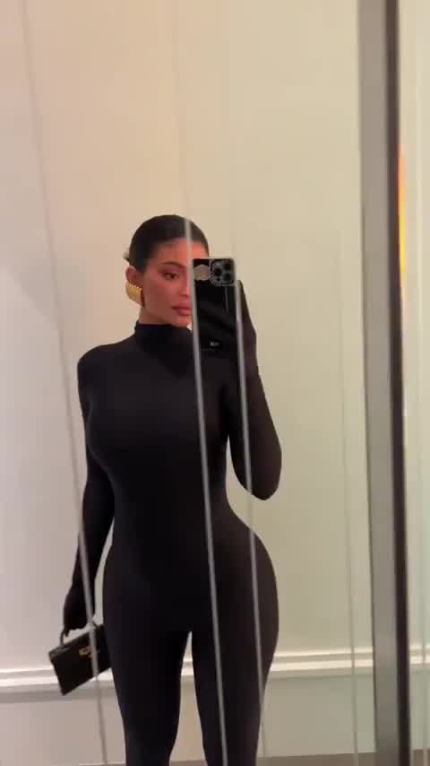 Kylie 2022 Vid