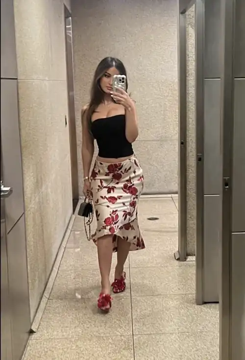 I would fuck her right there