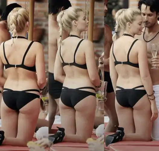 Nice legs, and a cute butt