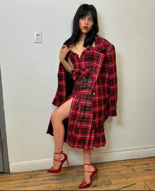 Jenna ortega 