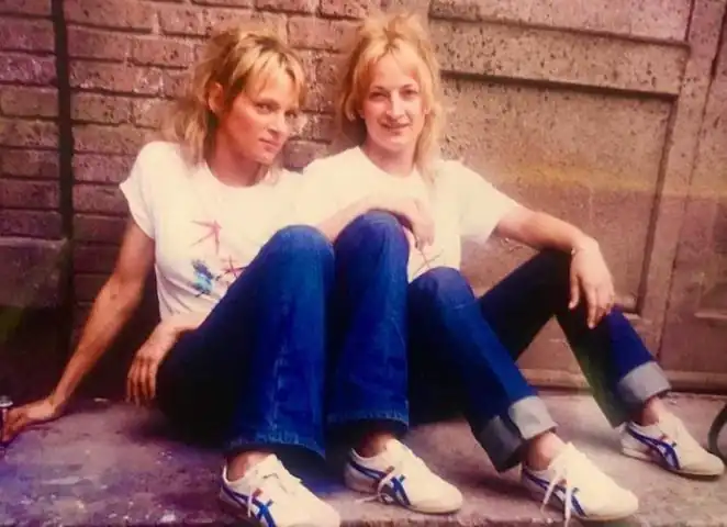 Uma and Zoe Bell (Uma's stunt double) during filming of Kill Bill