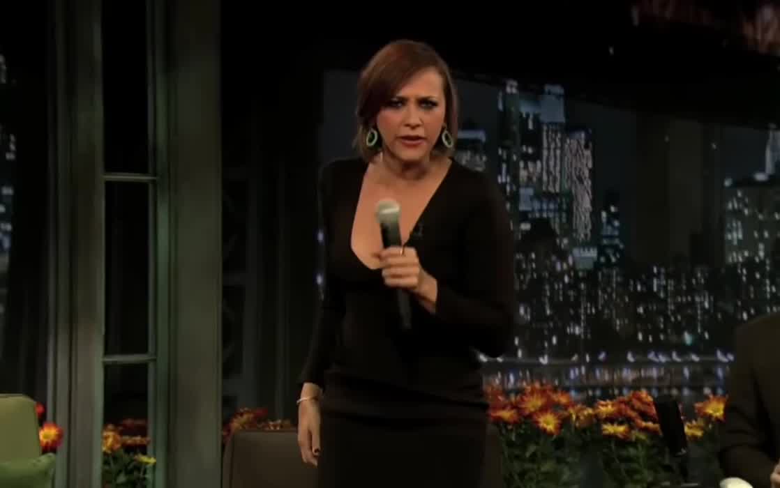 Singing about her love for Thanksgiving food