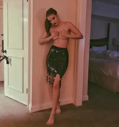 “miss those late night fittings” via IG (March 2017)