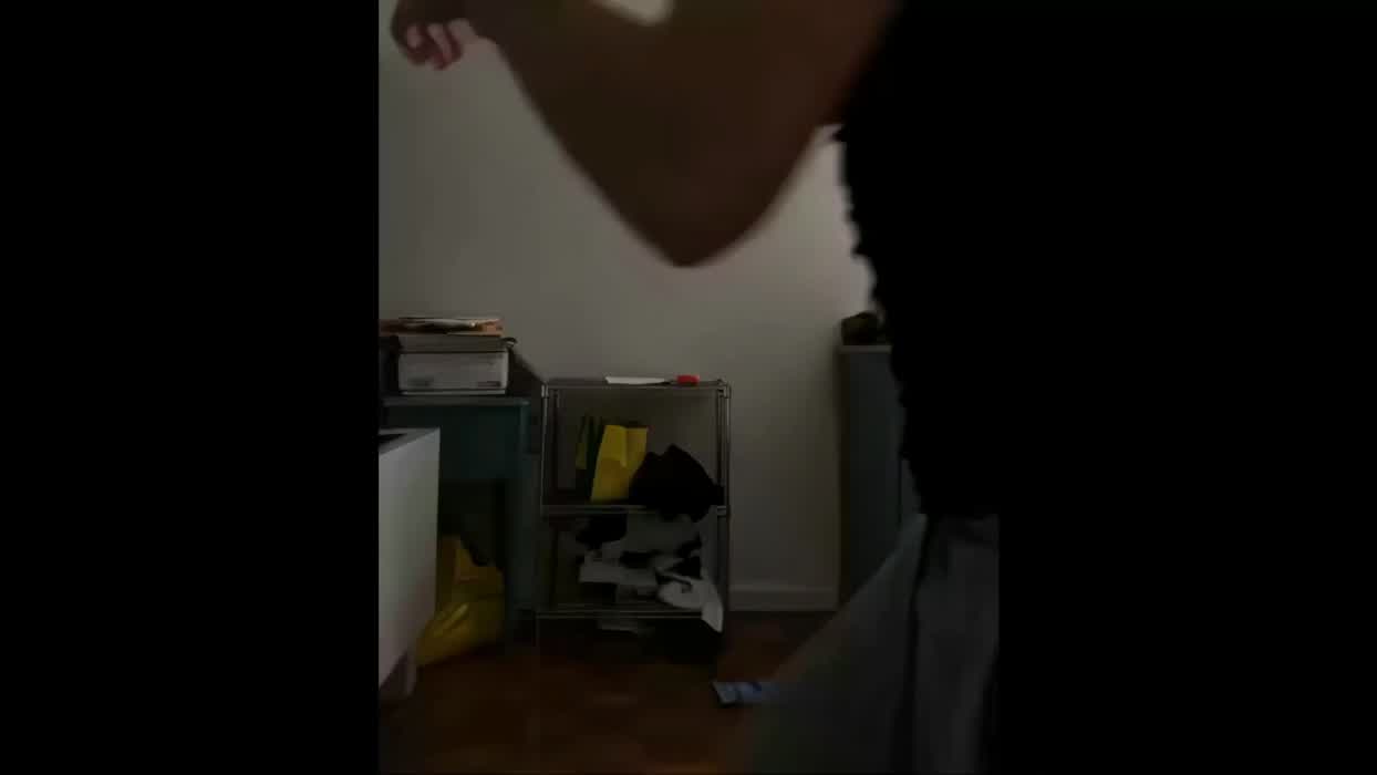 Camren Bicondova dancing 🍑