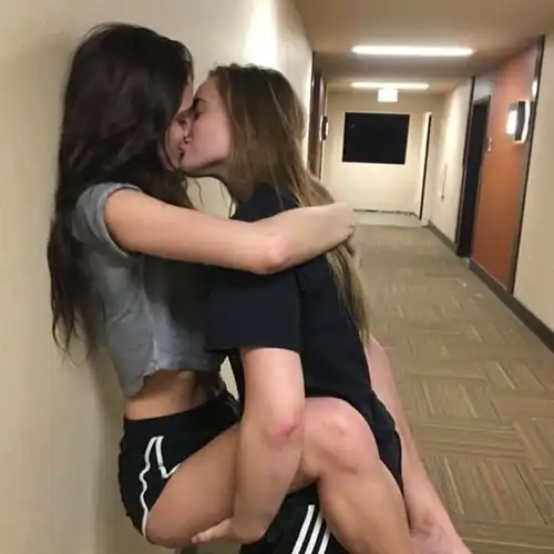 Anybody else here wanting to be a girl but also being a lesbian.