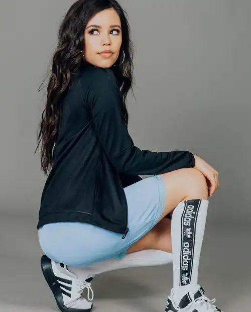 Jenna 🥵 