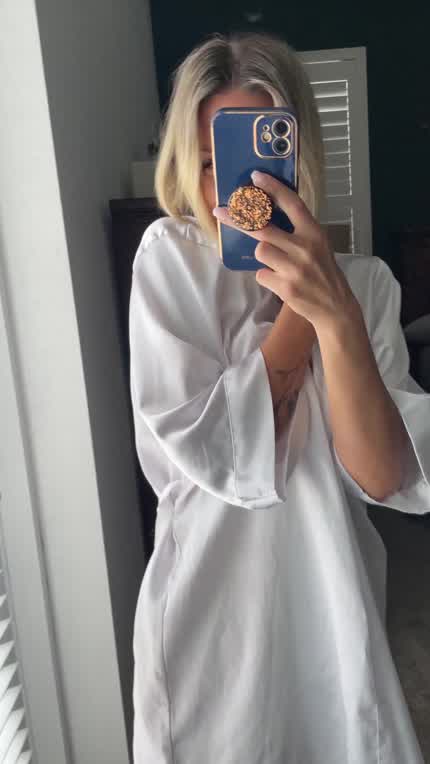 Just a robe today, easy access all day long. 🥰😈