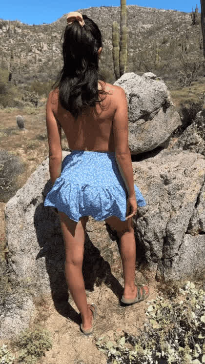 Pantiless is the only way to wear sundresses 