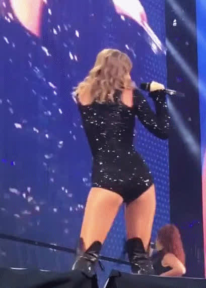 Wish I was up against that ass