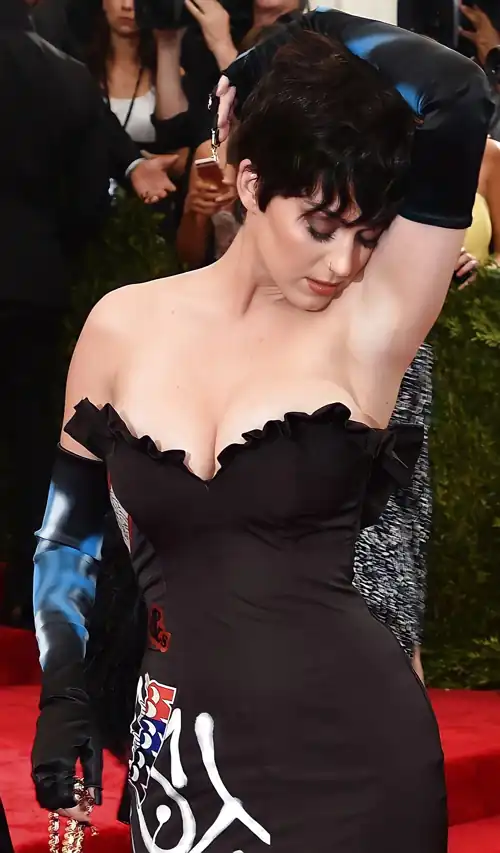Adoring herself