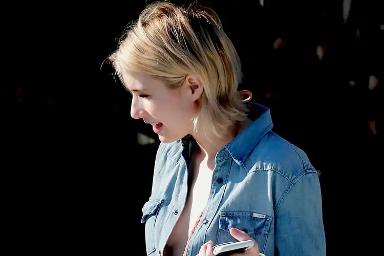 Emma Roberts
