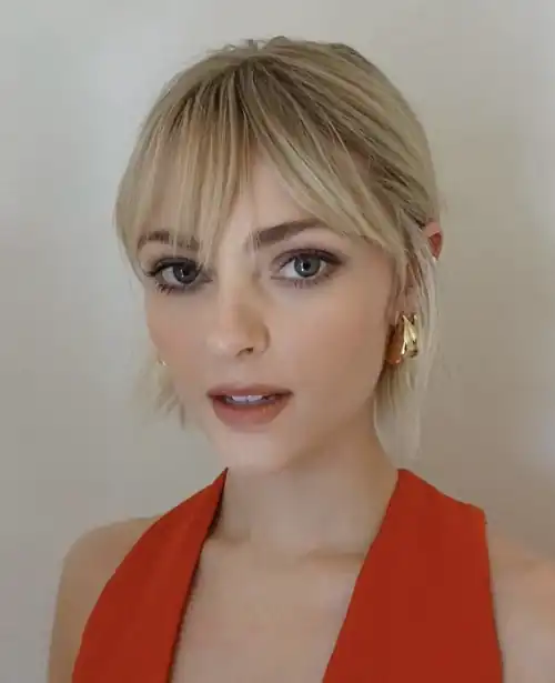 Annasophia Looking Beautiful