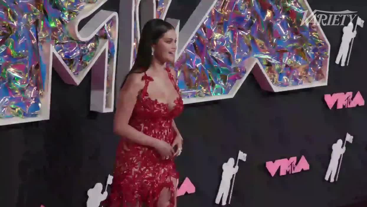 No words to busy drooling 