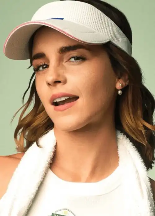 Anyone wanna jerk to Emma for a few hours? Been a fan for a while first post here tho! Bi++