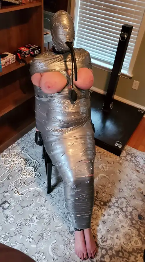 GF mummification with full head wrap
