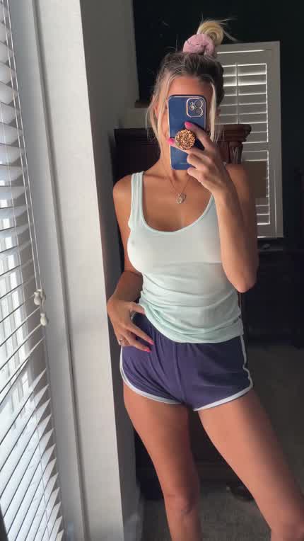 Mornings with me. 🥰😈