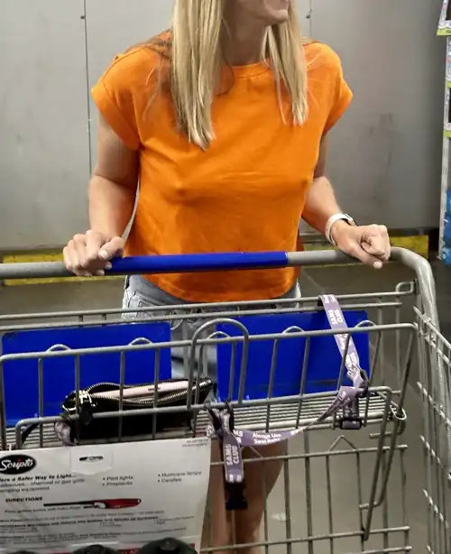 Out shopping, caught you looking 