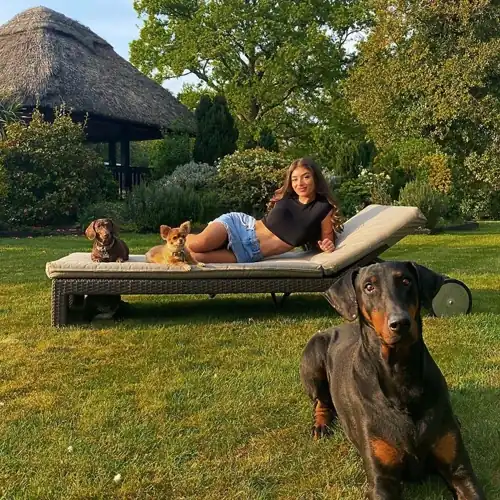 Mimi Lounging