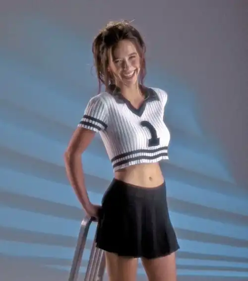 Jennifer Love Hewitt. 1990’s